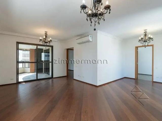 Apartamento para Venda em São Paulo/SP Moema 3 Quartos