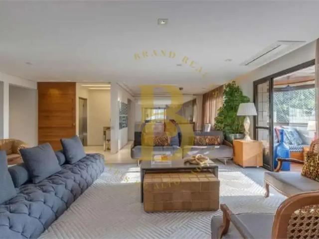 Apartamento para Venda em São Paulo/SP Moema 3 Quartos