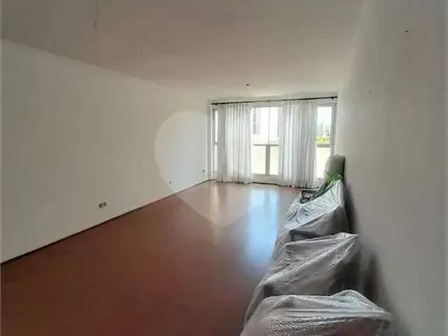 Apartamento para Venda em São Paulo/SP Moema 3 Quartos