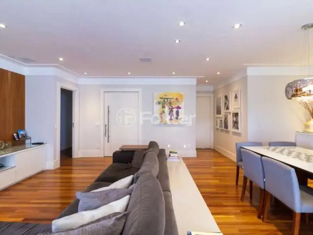 Apartamento para Venda em São Paulo/SP Moema 4 Quartos