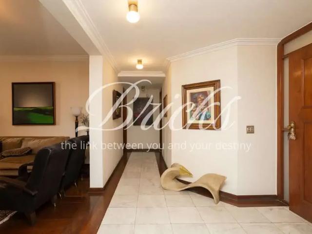 Apartamento para Venda em São Paulo/SP Moema 4 Quartos