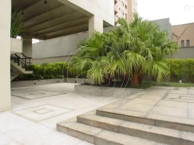 Apartamento para Venda em São Paulo/SP Moema 6 Quartos