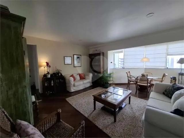 Apartamento para Venda em São Paulo/SP Morumbi 3 Quartos