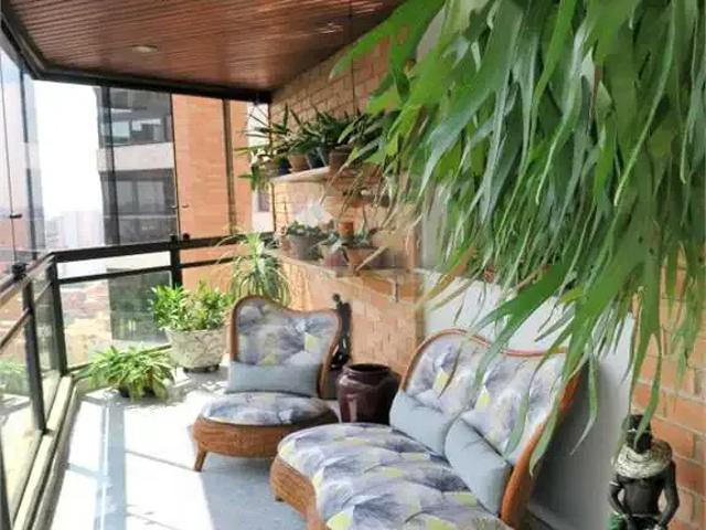 Apartamento para Venda em São Paulo/SP Morumbi 3 Quartos
