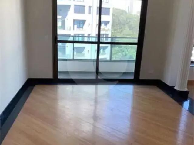 Apartamento para Venda em São Paulo/SP Morumbi 3 Quartos