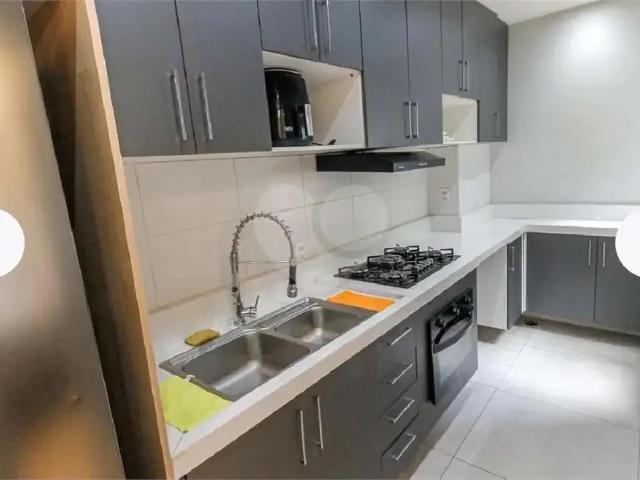 Apartamento para Venda em São Paulo/SP Morumbi 2 Quartos