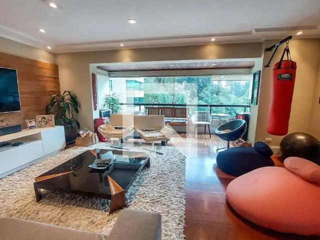 Apartamento para Venda em São Paulo/SP Morumbi 4 Quartos