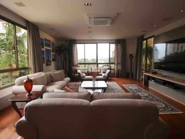 Apartamento para Venda em São Paulo/SP Morumbi 4 Quartos