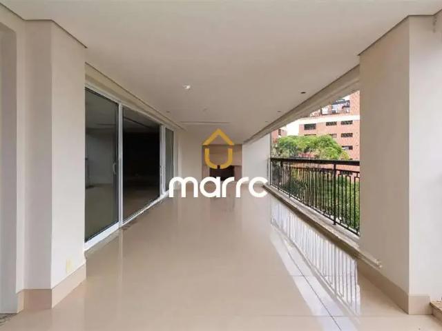 Apartamento para Venda em São Paulo/SP Morumbi 5 Quartos