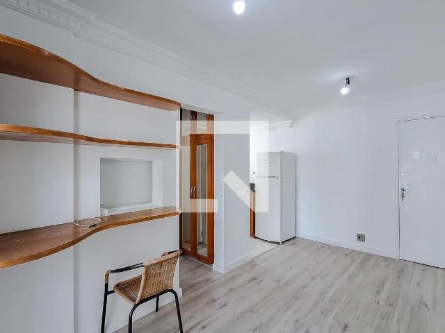 Apartamento para Venda em São Paulo/SP Aclimação 1 Quartos