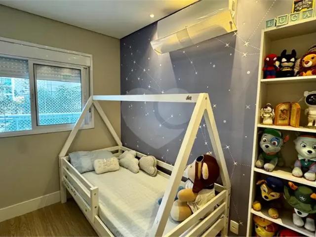 Apartamento para Venda em São Paulo/SP Aclimação 2 Quartos