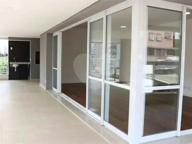 Apartamento para Venda em São Paulo/SP Aclimação 4 Quartos