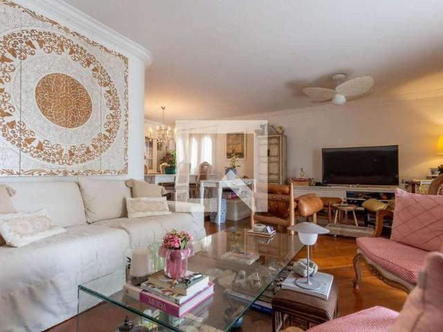 Apartamento para Venda em São Paulo/SP Aclimação 4 Quartos