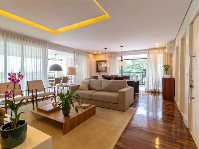 Apartamento para Venda em São Paulo/SP Alto da Boa Vista 4 Quartos