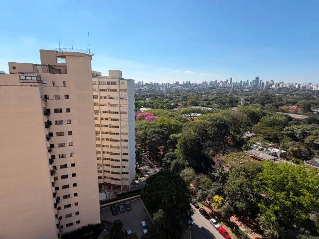 Apartamento para Venda em São Paulo/SP Alto de Pinheiros 2 Quartos