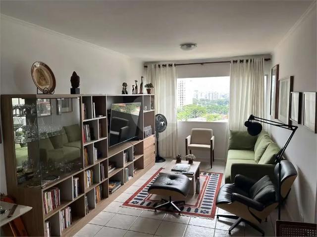Apartamento para Venda em São Paulo/SP Alto de Pinheiros 3 Quartos