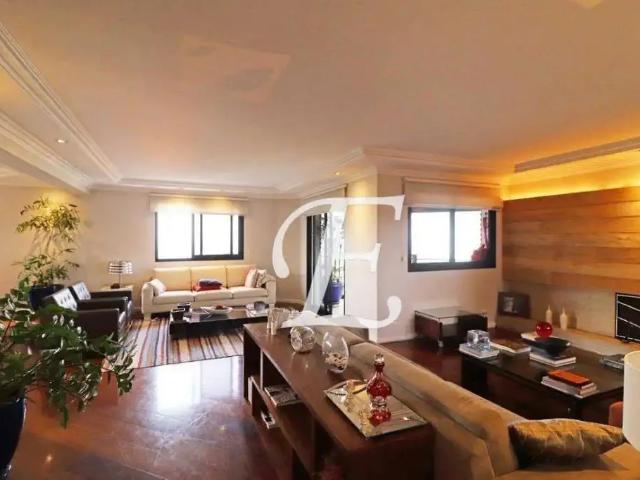 Apartamento para Venda em São Paulo/SP Alto de Pinheiros 4 Quartos