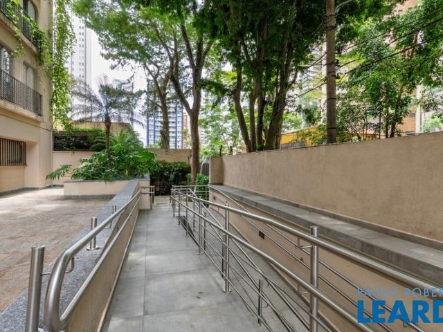 Apartamento para Venda em São Paulo/SP Brooklin 2 Quartos
