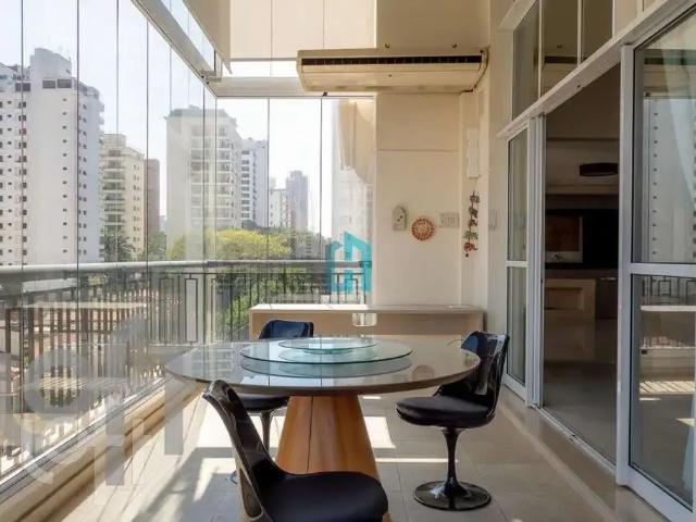 Apartamento para Venda em São Paulo/SP Campo Belo 3 Quartos