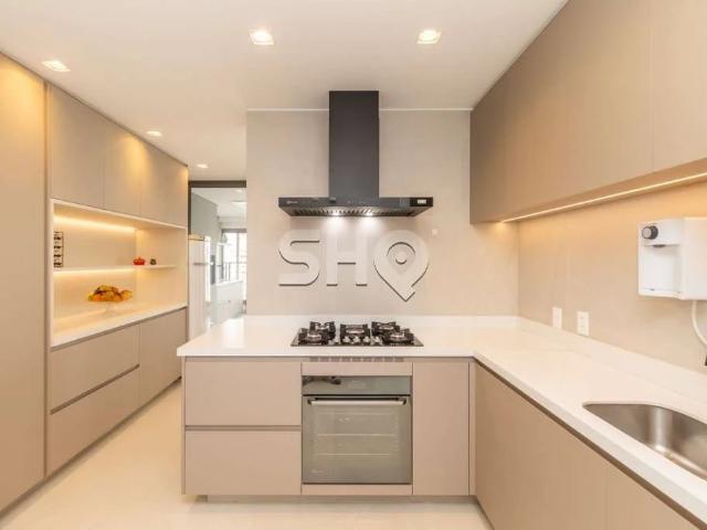 Apartamento para Venda em São Paulo/SP Campo Belo 3 Quartos