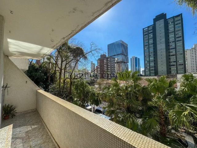 Apartamento para Venda em São Paulo/SP Campo Belo 4 Quartos