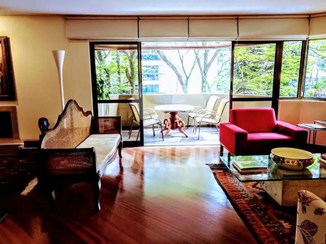 Apartamento para Venda em São Paulo/SP Campo Belo 4 Quartos