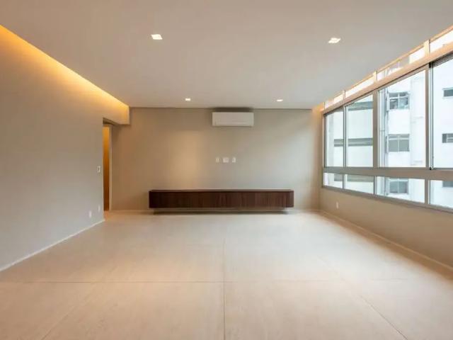 Apartamento para Venda em São Paulo/SP Cerqueira César 2 Quartos