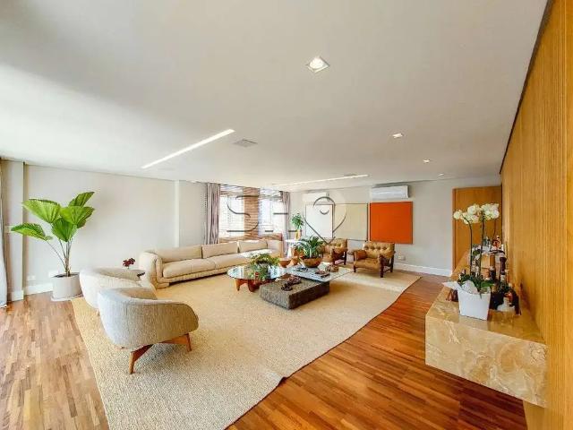 Apartamento para Venda em São Paulo/SP Cerqueira César 3 Quartos