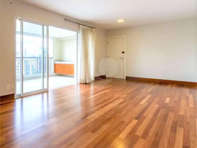 Apartamento para Venda em São Paulo/SP Chácara Santo Antônio 3 Quartos