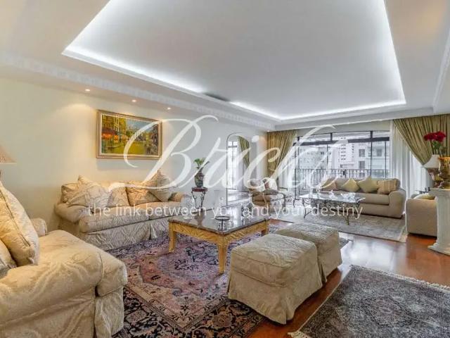 Apartamento para Venda em São Paulo/SP Higienópolis 4 Quartos