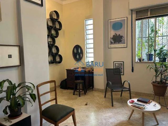 Apartamento para Venda em São Paulo/SP Higienópolis 2 Quartos