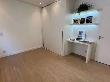 Praça Ben Gurion - Garagem, Sala de serviços