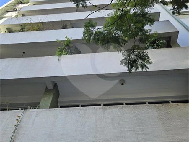 Apartamento para Venda em São Paulo/SP Itaim Bibi 3 Quartos