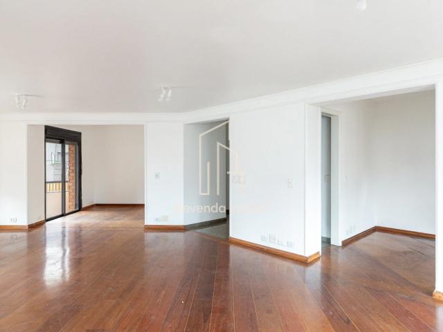 Apartamento para Venda em São Paulo/SP Itaim Bibi 3 Quartos