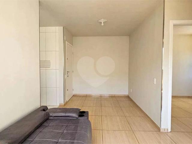 Apartamento para Venda em São Paulo/SP Interlagos 2 Quartos