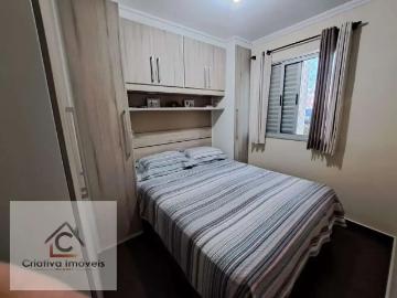 Praça Mário Cattaruzza - Garagem