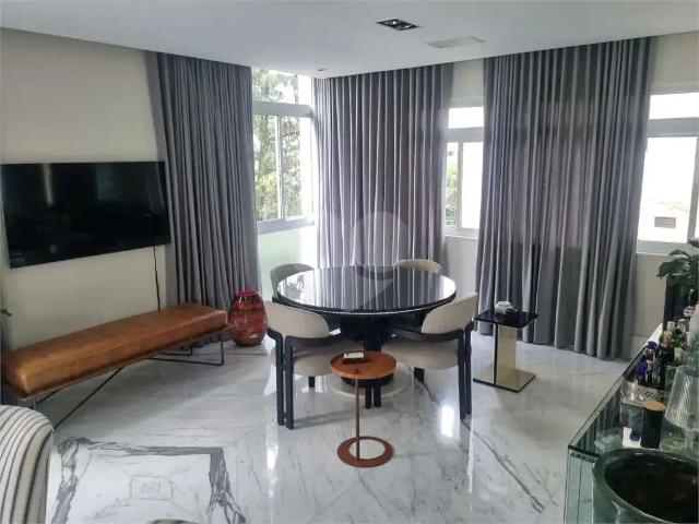 Apartamento para Venda em São Paulo/SP Jardim América 2 Quartos