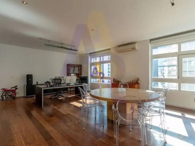 Apartamento para Venda em São Paulo/SP Jardim América 3 Quartos