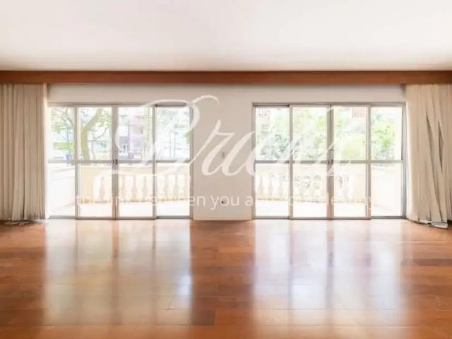 Apartamento para Venda em São Paulo/SP Jardim América 4 Quartos