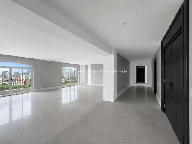 Apartamento para Venda em São Paulo/SP Jardim América 5 Quartos