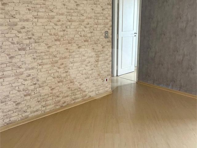 Apartamento para Venda em São Paulo/SP Jardim Ester 2 Quartos