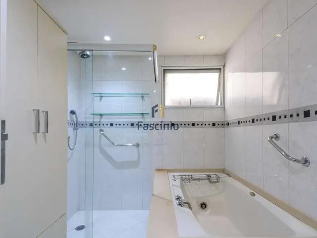 Apartamento para Venda em São Paulo/SP Jardim Europa 3 Quartos