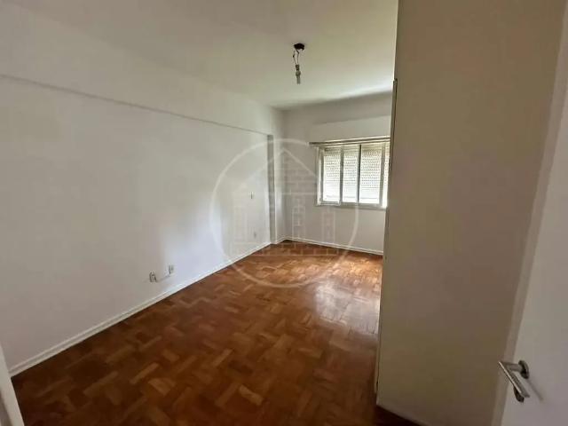 Apartamento para Venda em São Paulo/SP Jardim Europa 3 Quartos