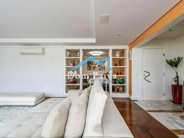 Apartamento para Venda em São Paulo/SP Jardim Europa 3 Quartos