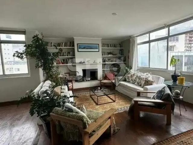 Apartamento para Venda em São Paulo/SP Jardim Europa 3 Quartos