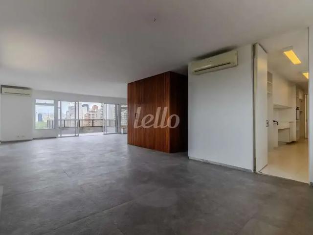 Apartamento para Venda em São Paulo/SP Jardim Europa 4 Quartos
