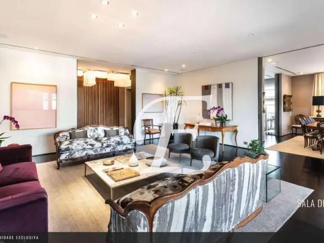 Apartamento para Venda em São Paulo/SP Jardim Europa 4 Quartos