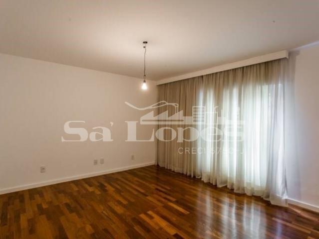 Apartamento para Venda em São Paulo/SP Jardim Europa 4 Quartos
