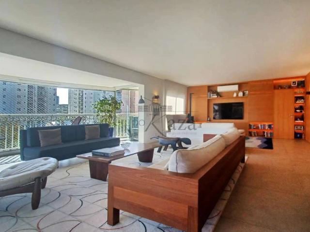 Apartamento para Venda em São Paulo/SP Jardim Marajoara 4 Quartos