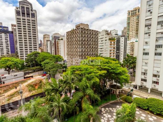 Apartamento para Venda em São Paulo/SP Jardim Paulistano 3 Quartos